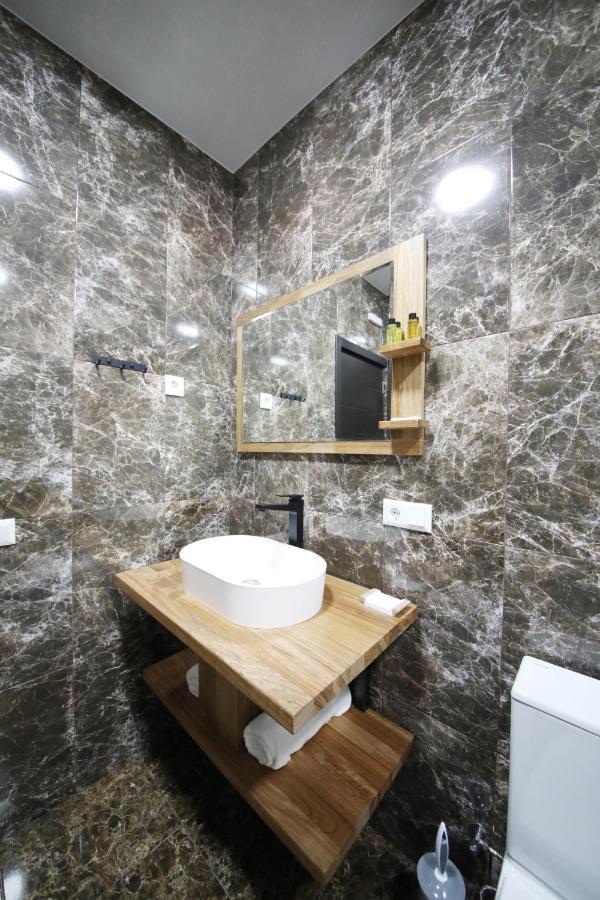 Hotel Panoramic คูทายสิ ภายนอก รูปภาพ